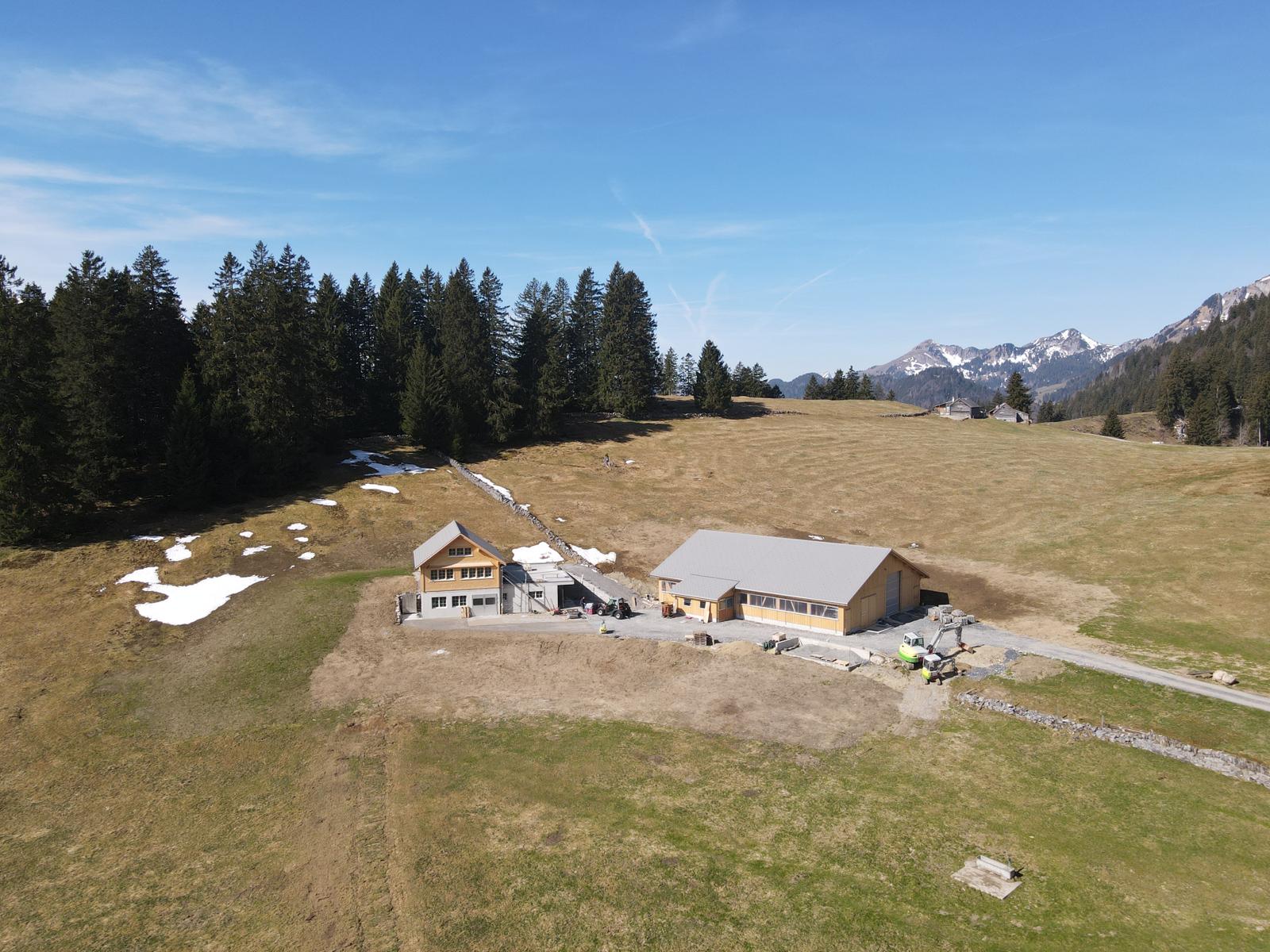 Alpkäserei und Alpstall Gamplüt